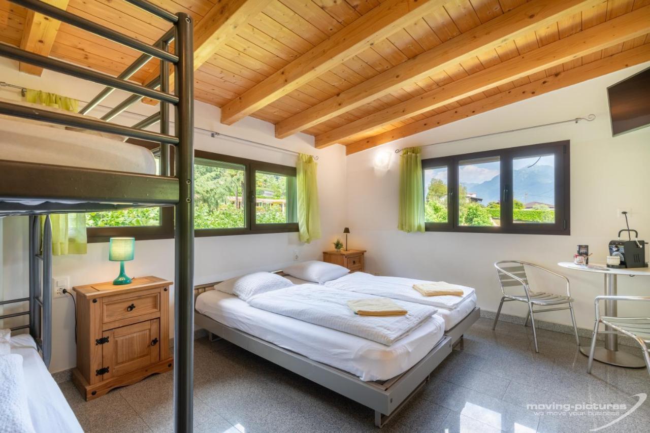 Bamboohouse Motel Riazzino Kültér fotó