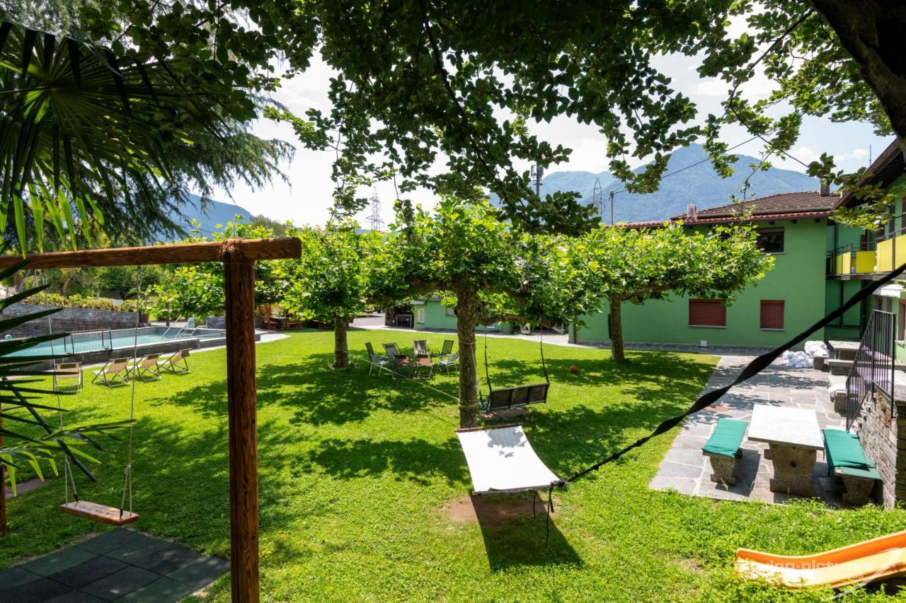 Bamboohouse Motel Riazzino Kültér fotó