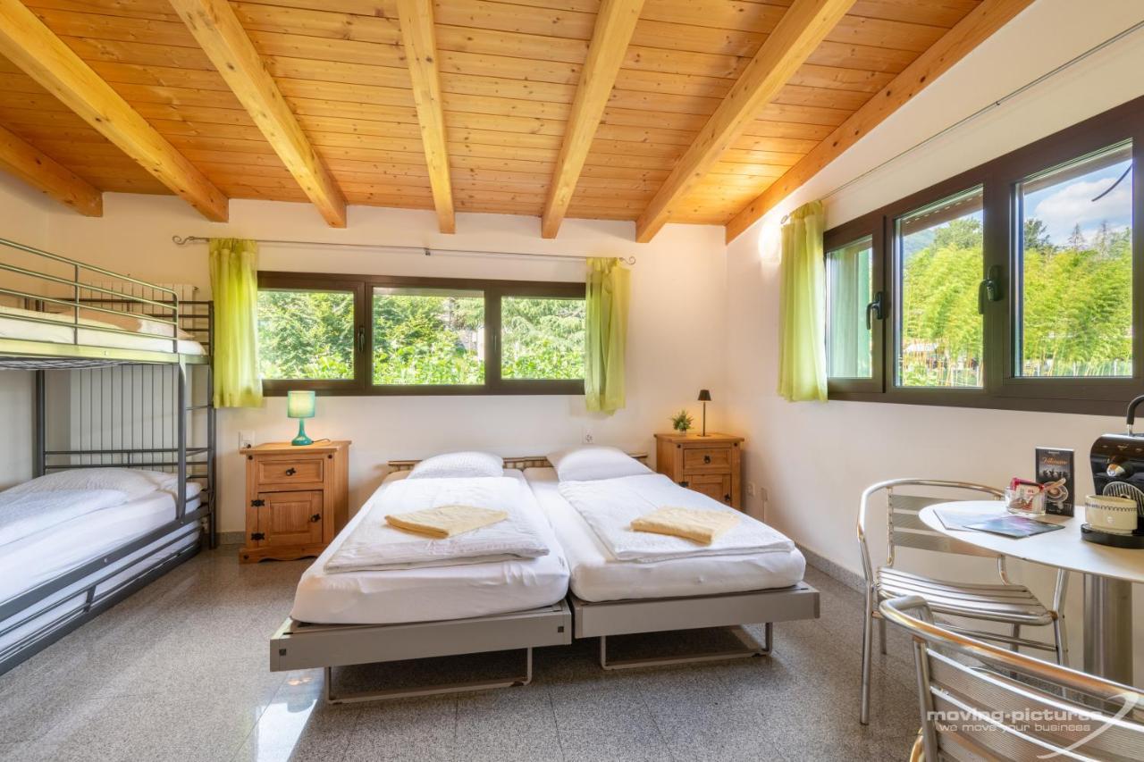 Bamboohouse Motel Riazzino Kültér fotó